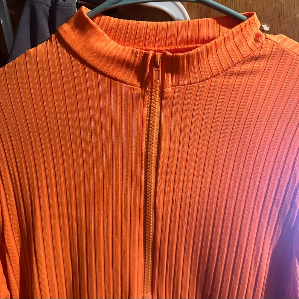 Tangerine 🍊 color, thin medium dress, short-mid length, high neckline